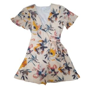 Watercolor Floral Wrap Dress Flutter Sleeve Romantic BCBGeneration Size Small